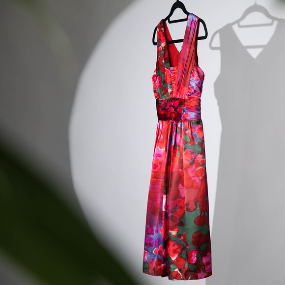 Banana Republic 100% Silk Red Abstract Watercolor Print Sleeveless Dress, Size 2 - Picture 5 of 13